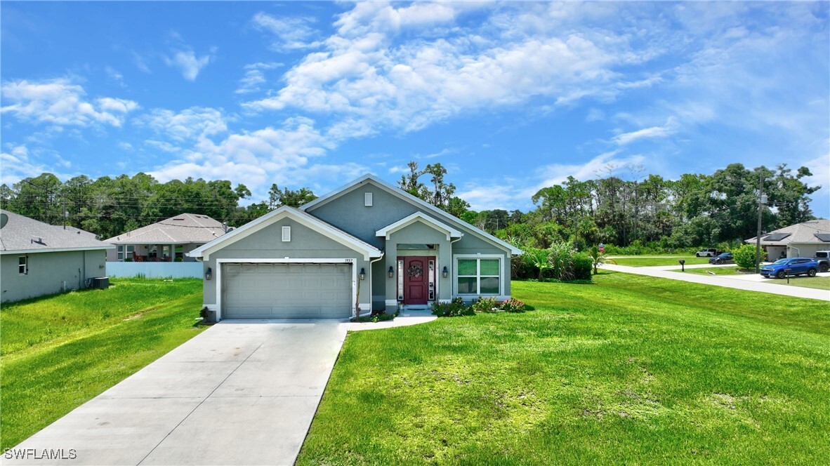 1957 Veronica Ave in Lehigh Acres, FL - Building Photo