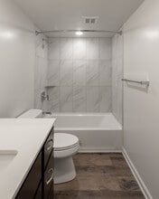 Woodgrove Point in Cincinnati, OH - Building Photo - Building Photo