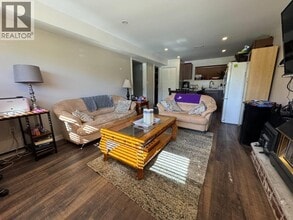 21633 Donovan Ave in Maple Ridge, BC - Building Photo - Building Photo