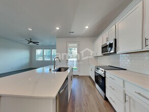 5102 Turnstone St SE in Olympia, WA - Building Photo - Building Photo