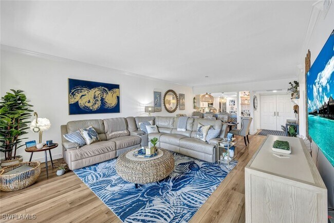 6549 Marissa Loop in Naples, FL - Building Photo - Building Photo