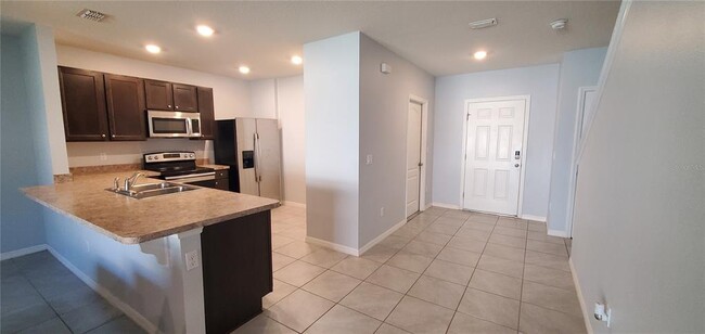 9021 Wildflower Ln in Kissimmee, FL - Building Photo - Building Photo