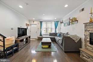 1214 S Bonsall St in Philadelphia, PA - Building Photo