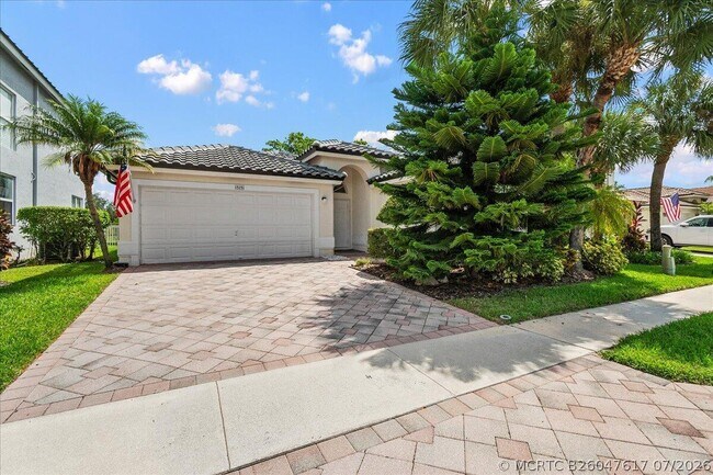 property at 15151 Banbury Ct