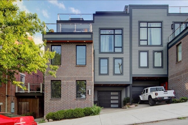328 Mulberry St in Cincinnati, OH - Building Photo - Building Photo
