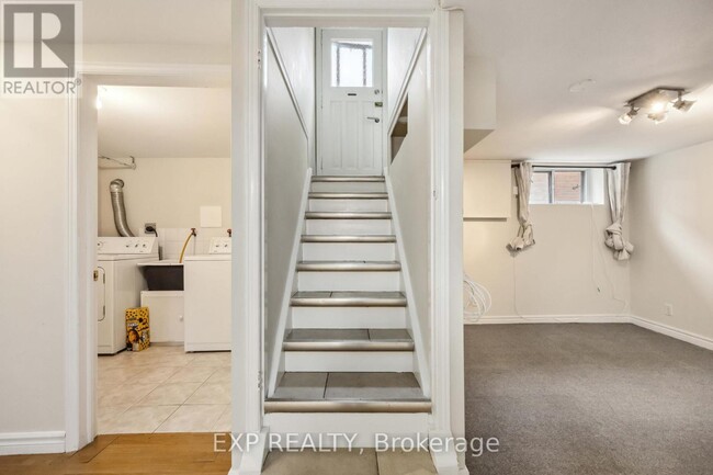 70 Murrie St in Toronto, ON - Building Photo - Building Photo