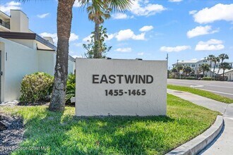 1465 Jimmy Buffett Mem Hwy in Satellite Beach, FL - Building Photo - Building Photo