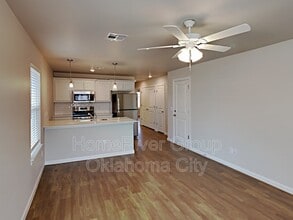 11200 Breckenridge Ln in Oklahoma City, OK - Building Photo - Building Photo