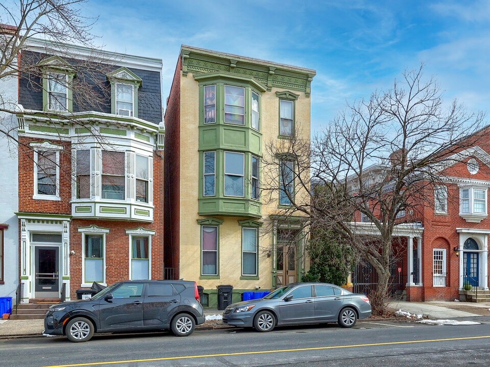 1009 N 2nd St in Harrisburg, PA - Building Photo