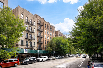 66 Saint Nicholas Pl in New York, NY - Building Photo - Building Photo