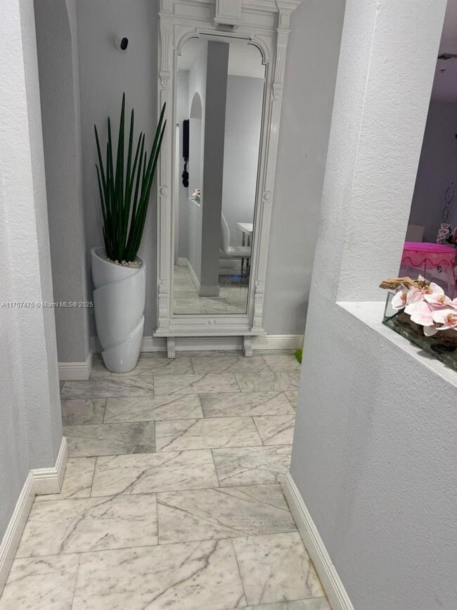 4301 SW 160th Ave, Unit 215