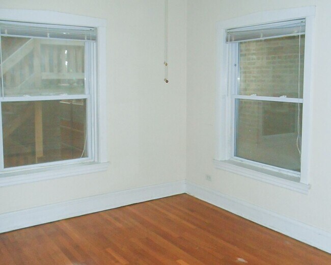 5131 N Wolcott Ave, Unit 1 in Chicago, IL - Building Photo - Building Photo