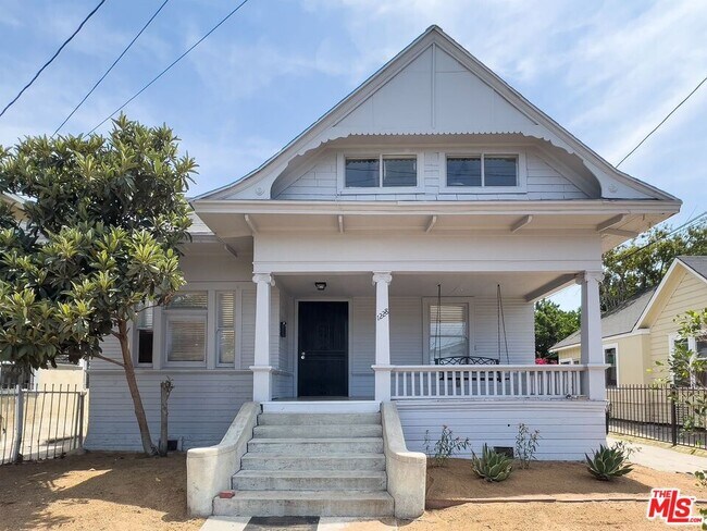 1228 Fedora St in Los Angeles, CA - Building Photo - Building Photo