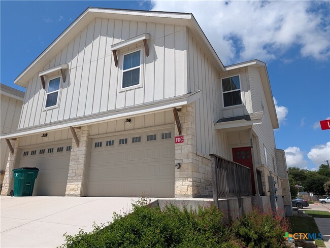 property at 336 Untermaier St
