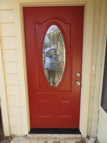 property at 2709 Stratford Ct