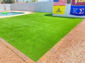 4511 S Grandview Ave in Tempe, AZ - Building Photo