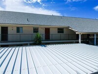 525 Parkdale Mews photo'