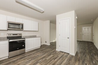 1465 Centipede Dr in Rocky Mount, NC - Building Photo - Building Photo