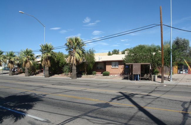 804 E 10th St in Tucson, AZ - Building Photo - Building Photo