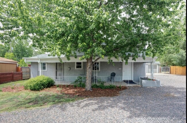 property at 2565 Pierce St