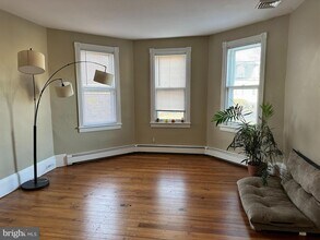 165 S Main St in Doylestown, PA - Building Photo - Building Photo