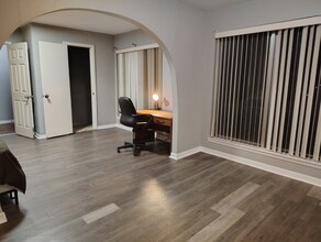 6172 Whitman Ave in Fort Worth, TX - Building Photo - Building Photo
