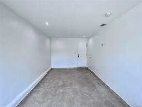 7530 Westlawn Ave in Los Angeles, CA - Building Photo - Building Photo