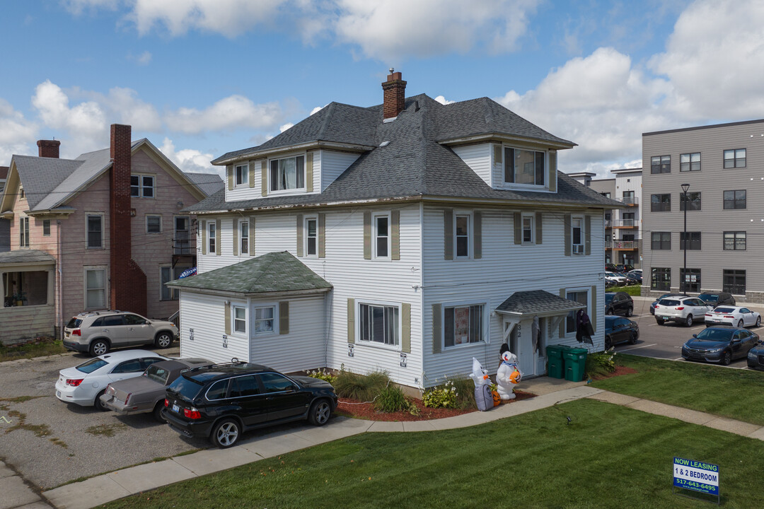 532 Townsend St in Lansing, MI - Foto de edificio