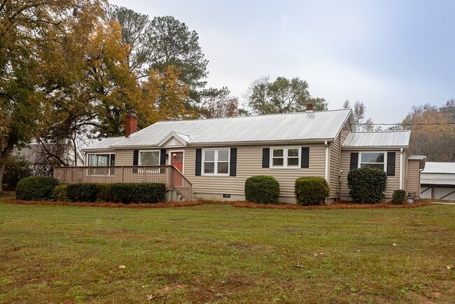 property at 6551 Hog Mountain Rd