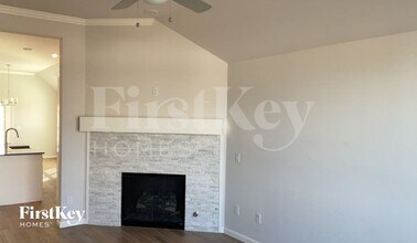 4236 NW 152nd Terrace in Edmond, OK - Foto de edificio - Building Photo