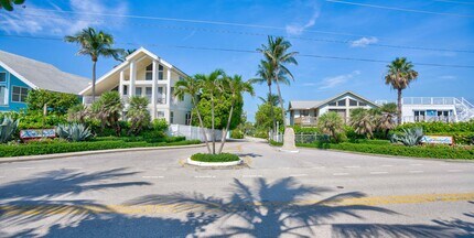 504 Xanadu Pl in Jupiter, FL - Building Photo - Building Photo