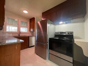 404 N Atlanta St in Owasso, OK - Building Photo - Building Photo