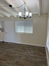 575 Jeffree St in El Cajon, CA - Building Photo - Building Photo