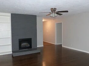 202 S Burton Ave in Springfield, MO - Building Photo - Building Photo