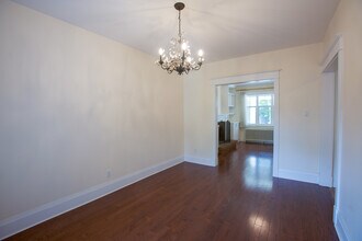 49 Hillsdale Ave W in Toronto, ON - Building Photo - Building Photo