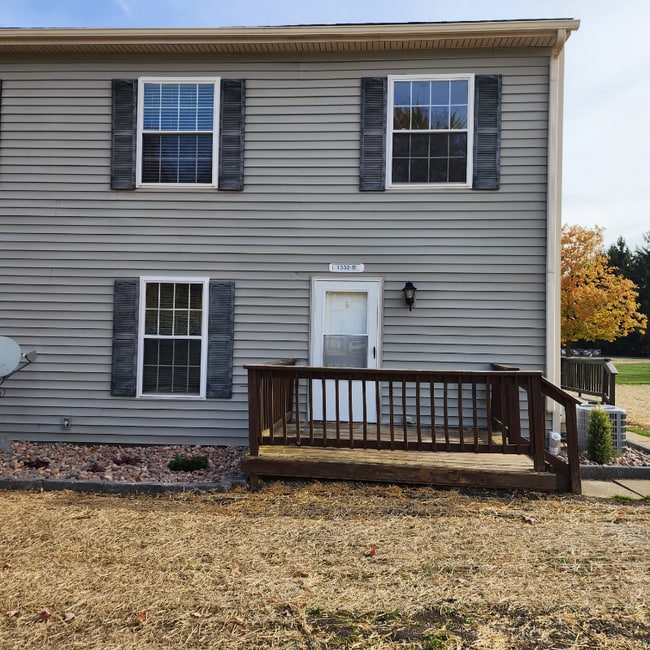 property at 1332 Hibbard Dr