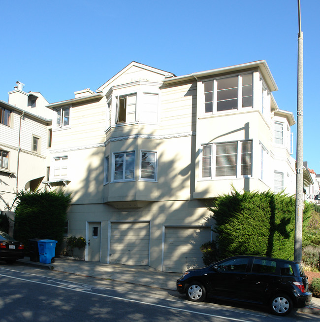 2310-2312 Golden Gate Ave