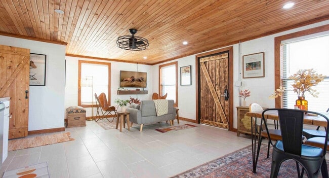 227 S Hudson St, Unit SI ID1502052P in Buckner, MO - Building Photo - Building Photo