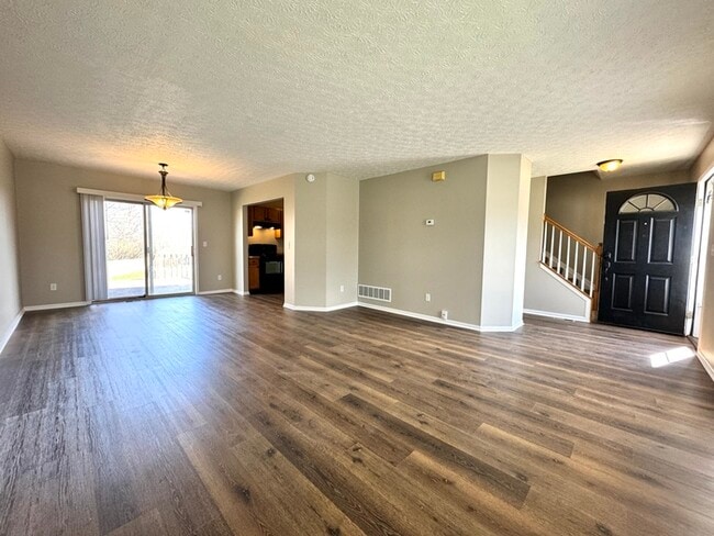 1466 Tenagra Way in Columbus, OH - Building Photo - Building Photo