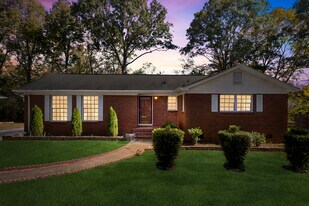 3220 Wiseman Dr in Charlotte, NC - Building Photo