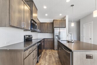 7447 SE Chinquapin Dr in Hillsboro, OR - Building Photo - Building Photo