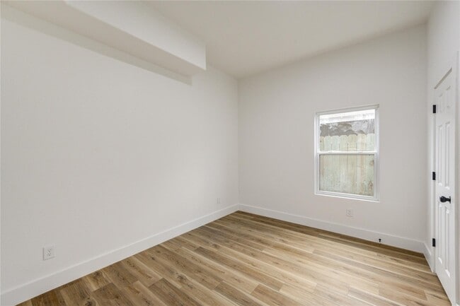 property at 9727 Stedman St