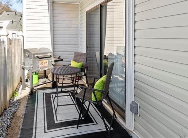 2685 Meadowlawn Dr in Marietta, GA - Building Photo - Building Photo