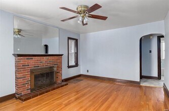 6537 Mardel Ave in St. Louis, MO - Foto de edificio - Building Photo