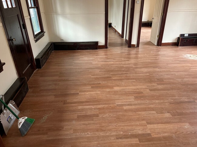 92 Broadway in Whitehall, NY - Building Photo - Building Photo