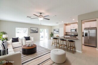7317 Spring Snowflake Ave in Tampa, FL - Building Photo - Building Photo