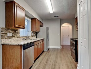 774 Burlwood St in Brandon, FL - Building Photo - Building Photo