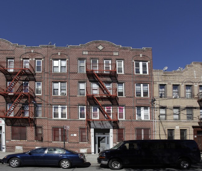 45-49 Lott Ave in Brooklyn, NY - Foto de edificio - Building Photo