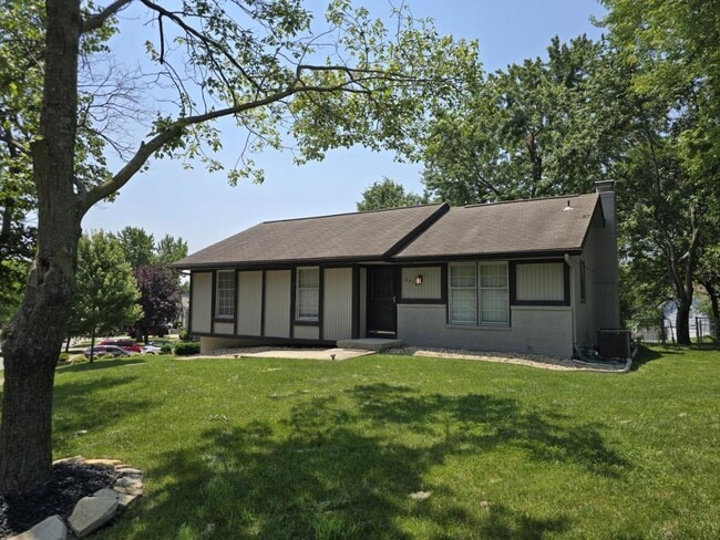 property at 8512 N Pomona Ave