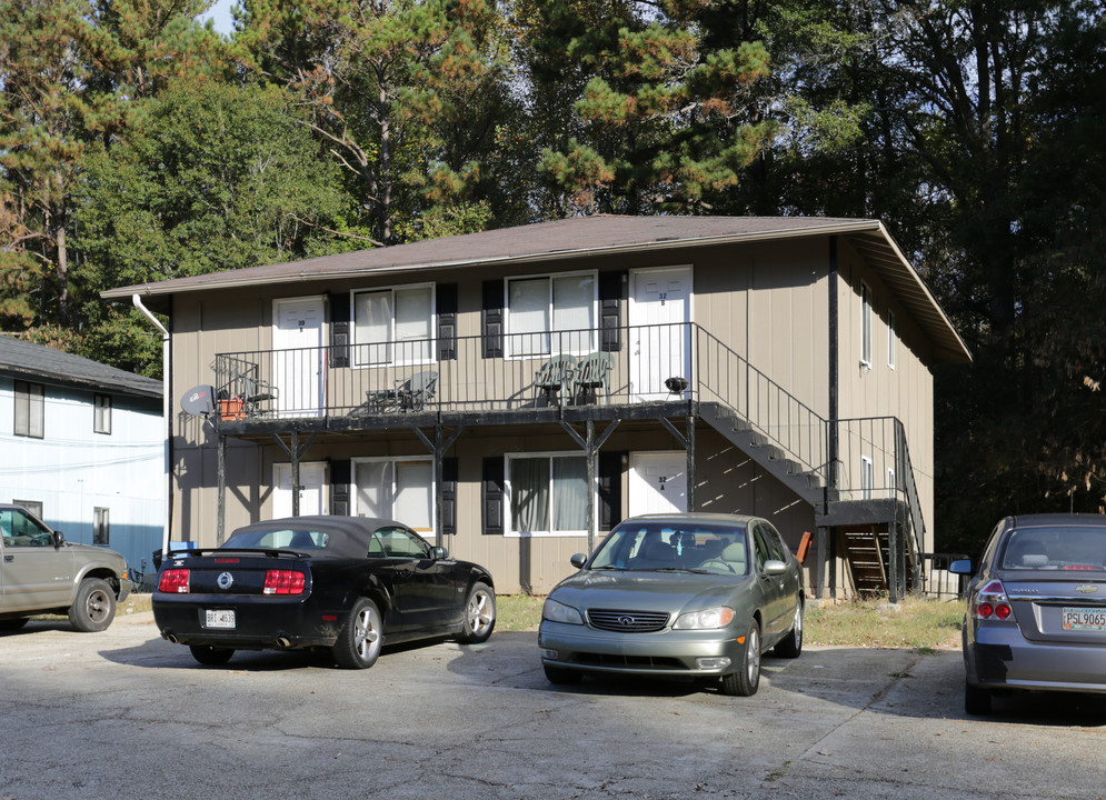 30-32 Bennett St in Newnan, GA - Building Photo